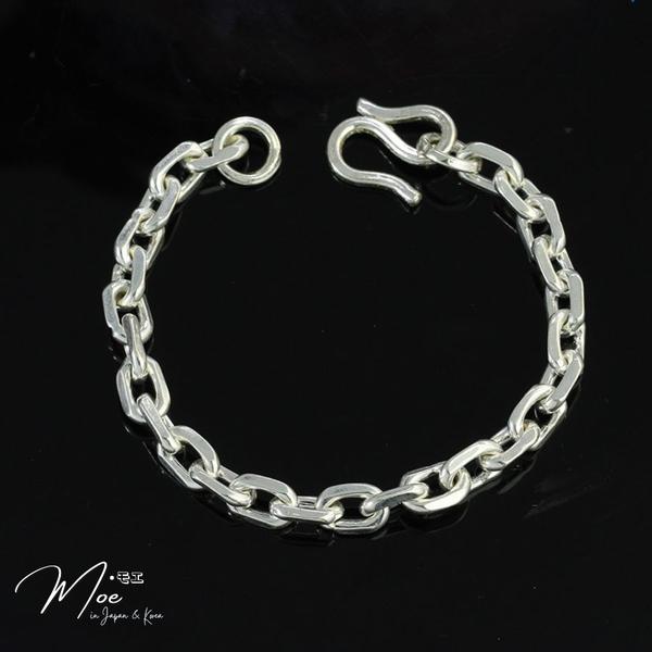 MT2 - Lắc tay nam họng xích vuông bản nhỏ (7c)