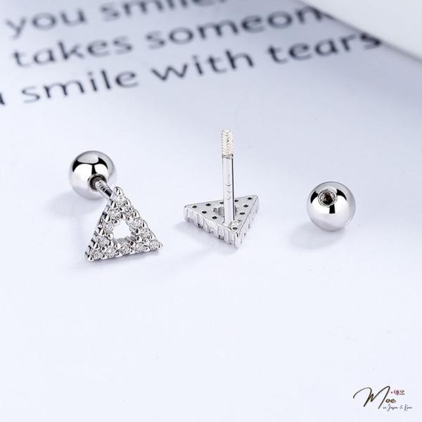 K226 - Khuyên tai tam giác rỗng unisex