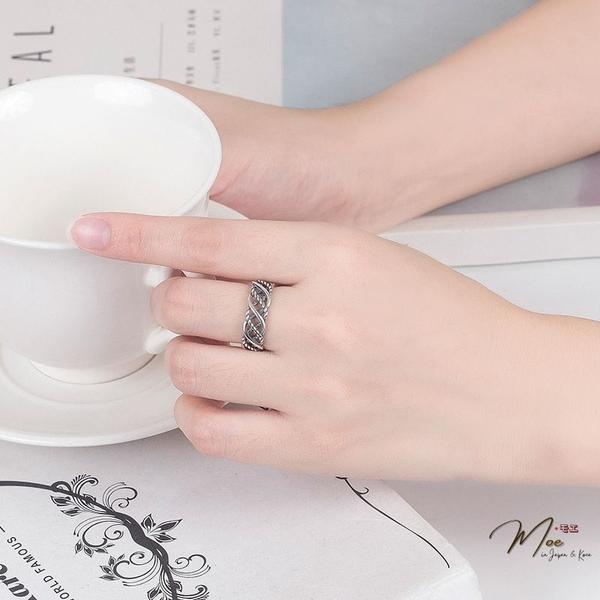 N126 - Nhẫn vặn thừng kép xoắn sơn đen freesize