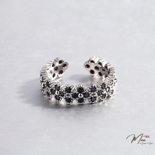 N130 - Nhẫn cỏ 4 lá sơn đen liền cá tính