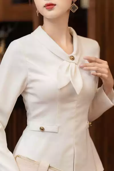 Áo ký giả cổ nơ màu Trắng - Helen Top