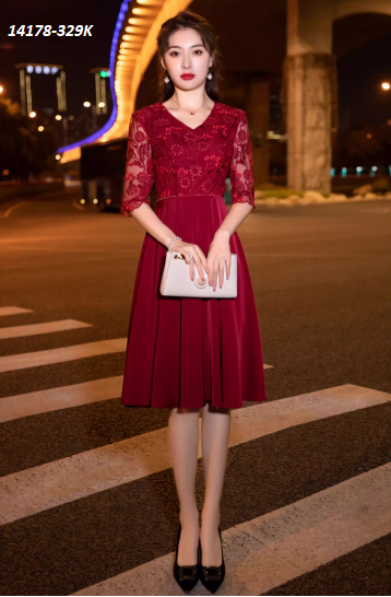 14178-Đầm xòe tay lở phối ren cổ tim cách điệu( ren, thun)_thumbnail_1