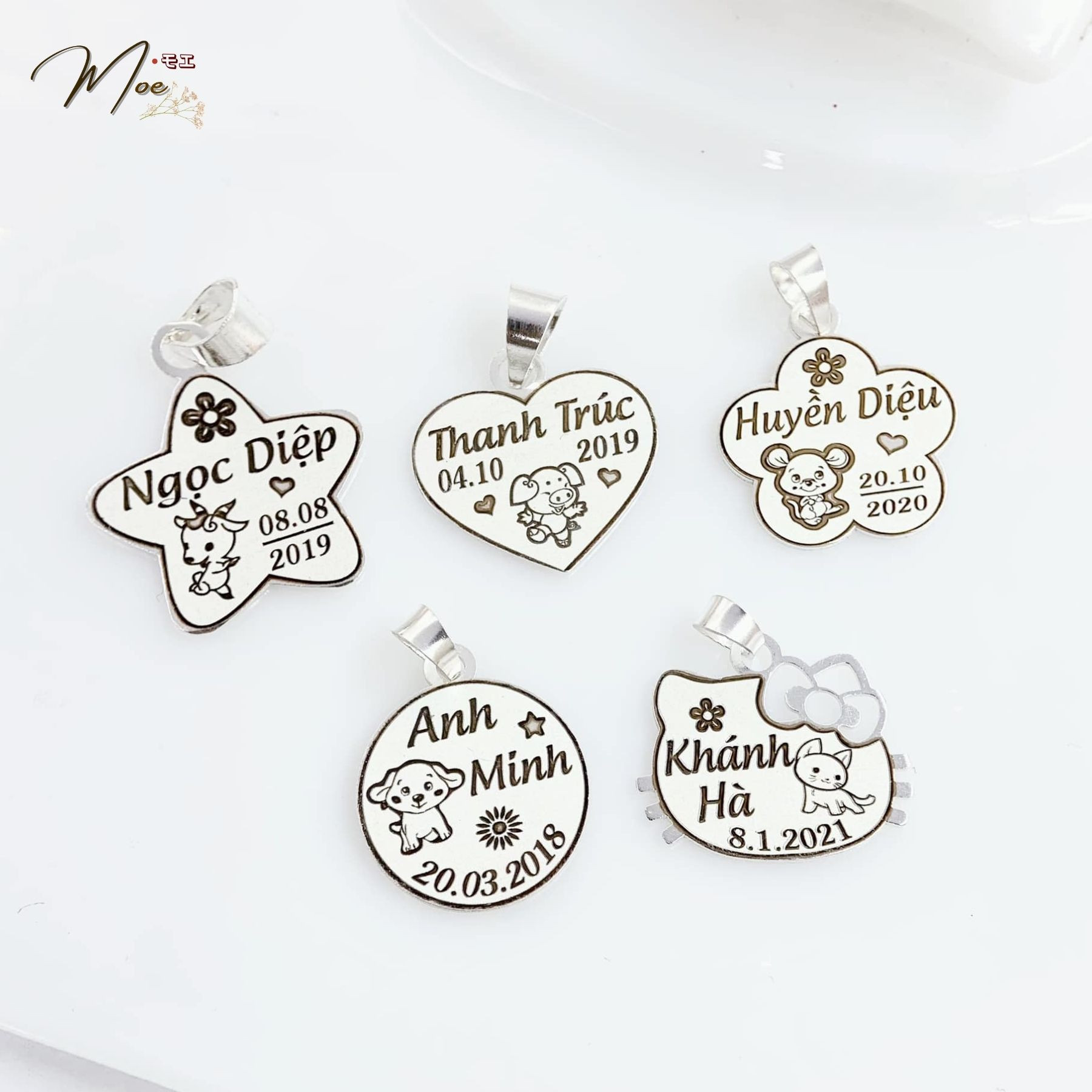 B60 - Dây chuyền khắc tên theo yêu cầu cho bé