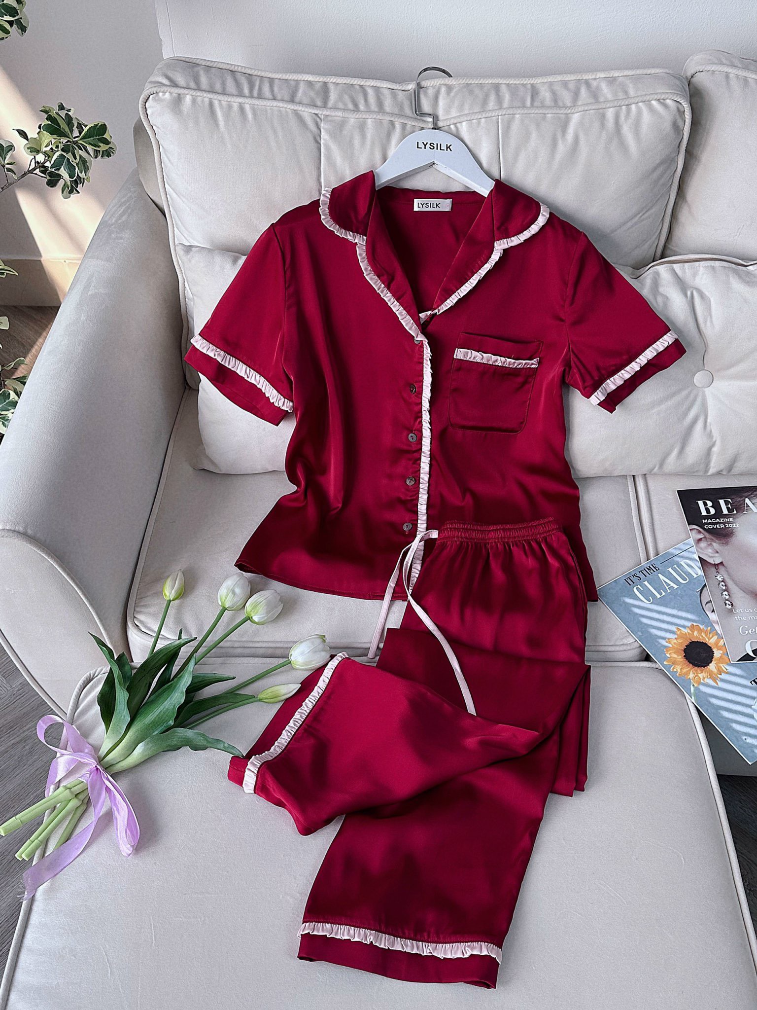 BN12-ĐỎ ÁO CỘC, QUẦN DÀI