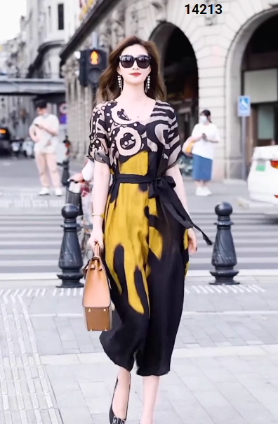 14213-Đầm suông cổ tròn in họa tiết cổ điển kèm dây thắt eo (voan,lót)_thumbnail_2