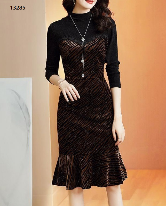 13285-Đầm body đuôi cá tay dài họa tiết sọc vằn(thun nhung ) (CÓ SHIP) _thumbnail_2