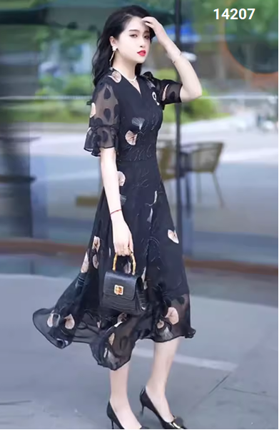 14207-Đầm voan tay loe cổ tim in lá  rẻ quạt (voan, lót)_thumbnail_1