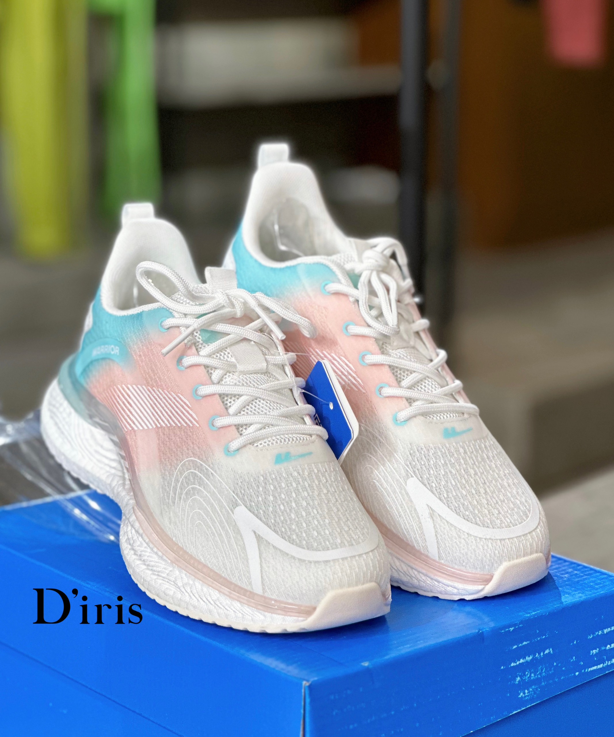 Giày thể thao nữ E902HC01