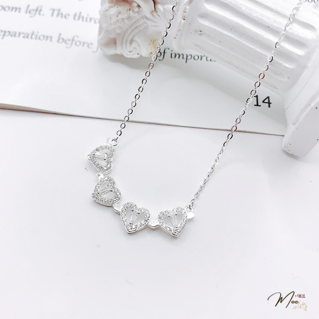 D18 - Dây chuyền 4 lá nam châm (2 kiểu đeo)