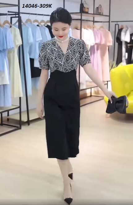 14042-Đầm body suông phối hai màu cổ V kẻ ziczac (thun poly, lụa in)FREESHIP_thumbnail_0