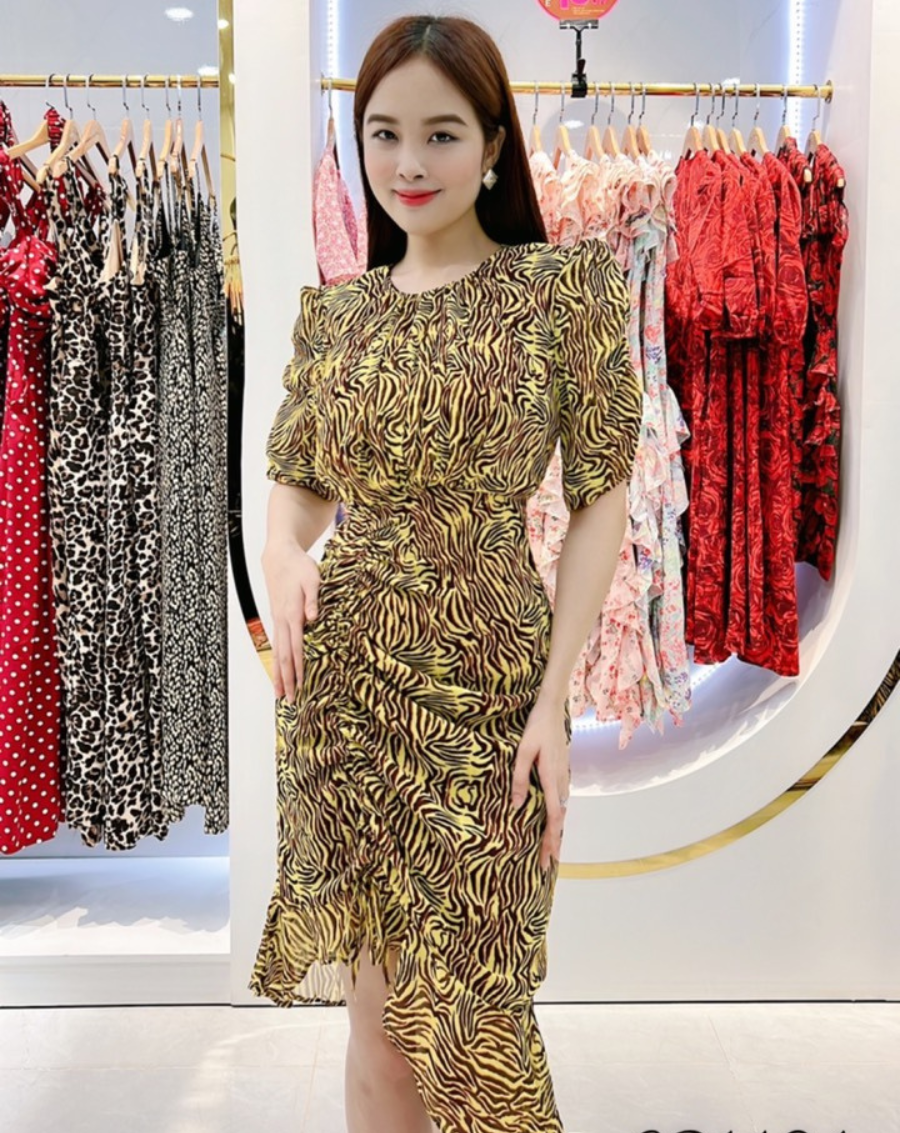 Đầm đuôi cá họa tiết rút dây_thumbnail_1