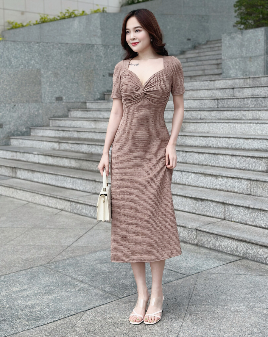 Đầm dài chữ A tay con xoắn ngực_thumbnail_2