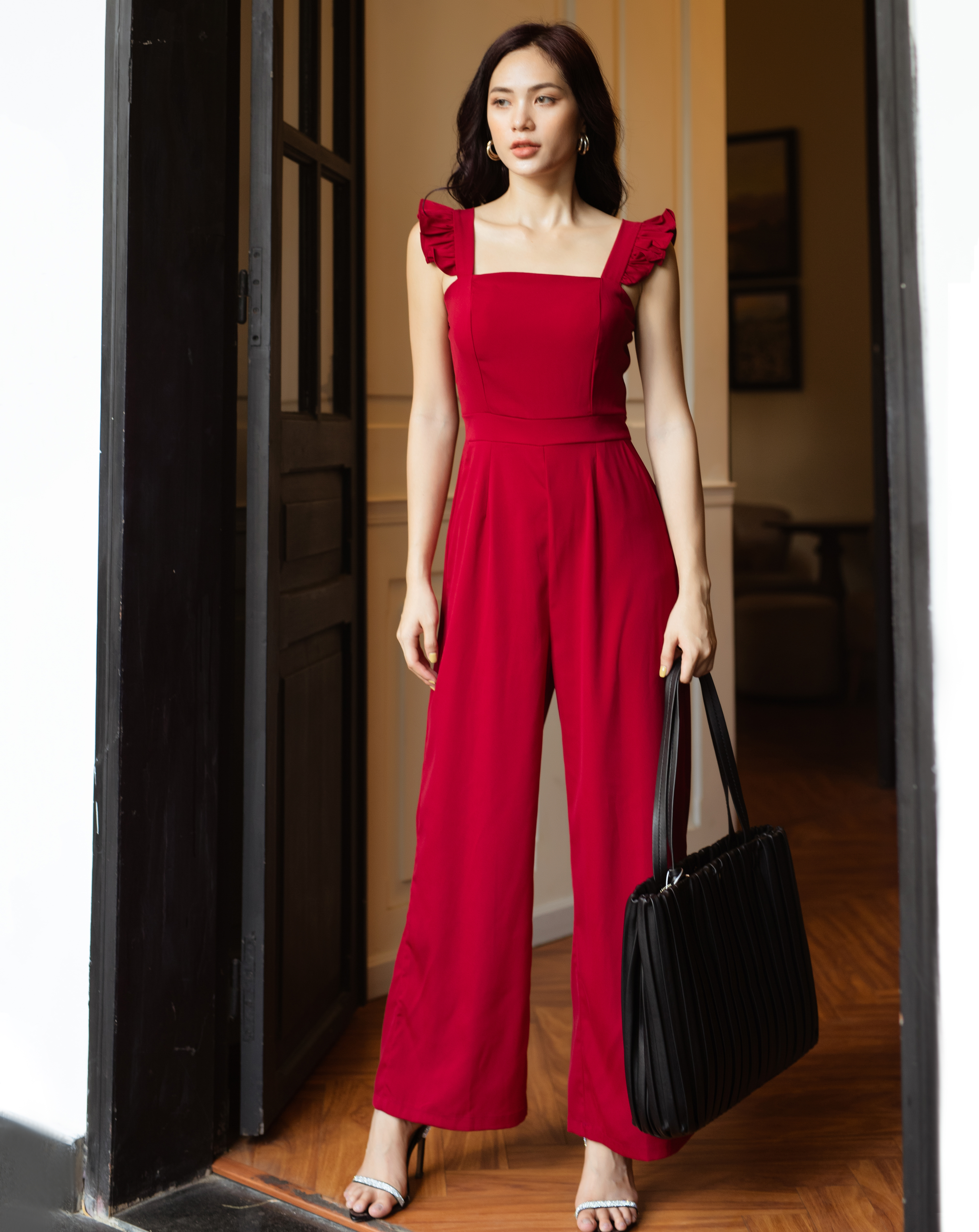 Jumpsuit ống rộng sang trọng