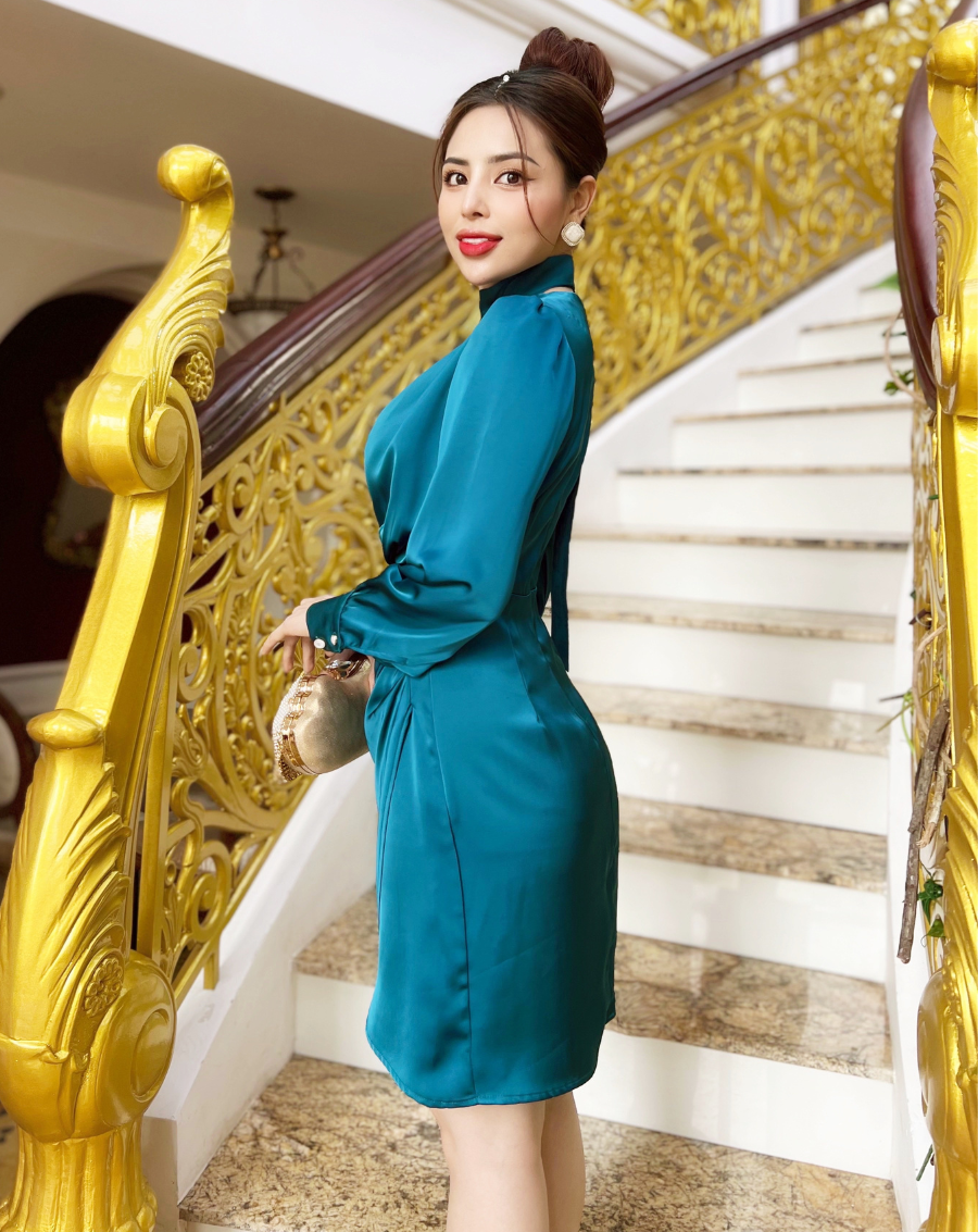 Jumpsuit giả váy tay dài cổ V xếp ly (kèm dây nơ)_thumbnail_8