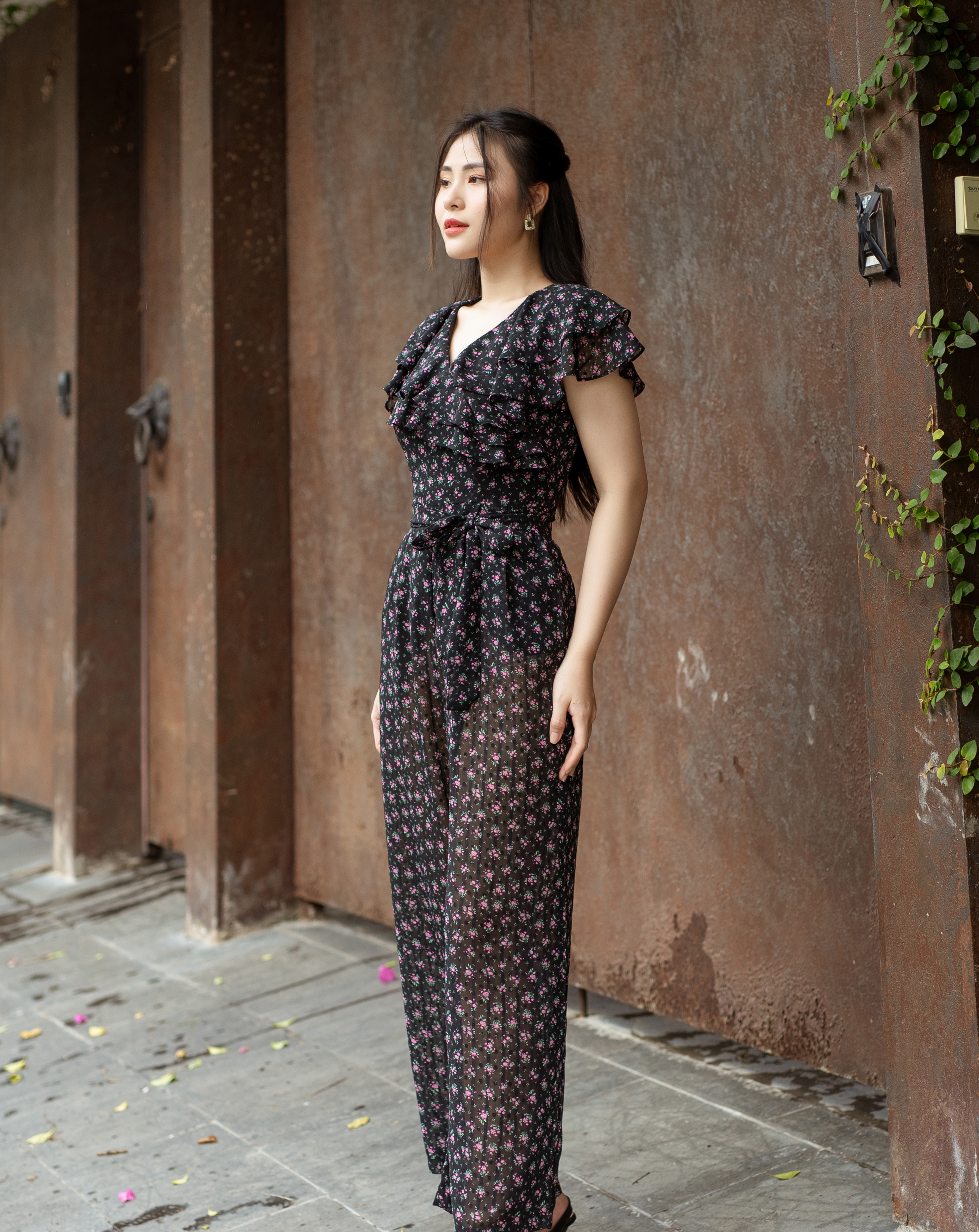 Jumpsuit dự tiệc thiết kế sang trọng_thumbnail_10