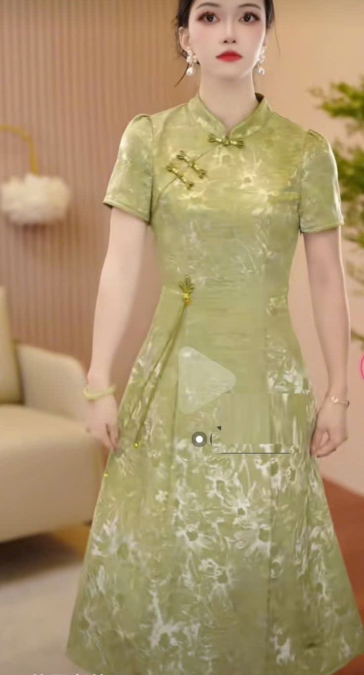 18421- Đầm xòe vân gấm cổ trụ màu xanh non (lụa gấm)_thumbnail_1