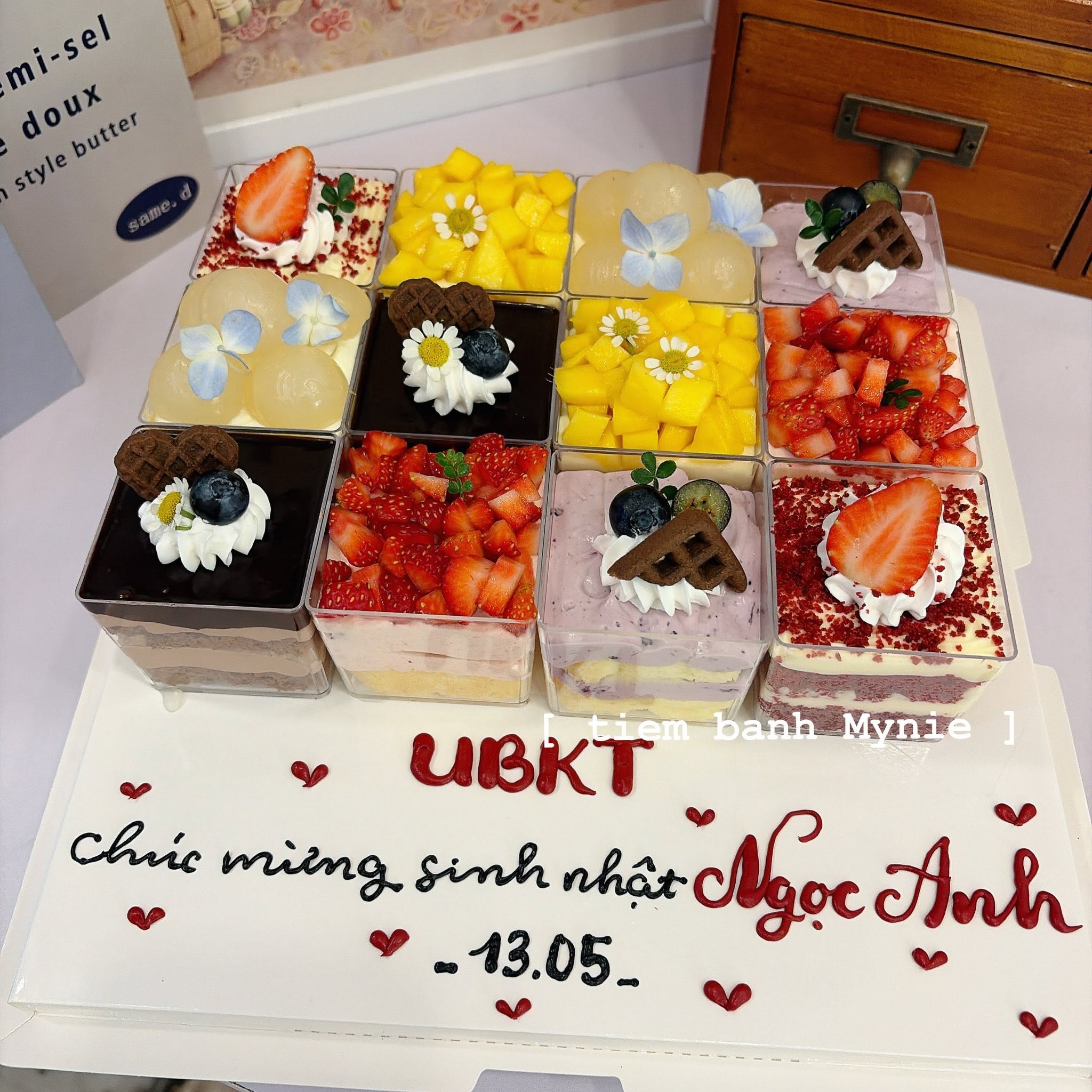 Set 12 bánh cốc mix vị