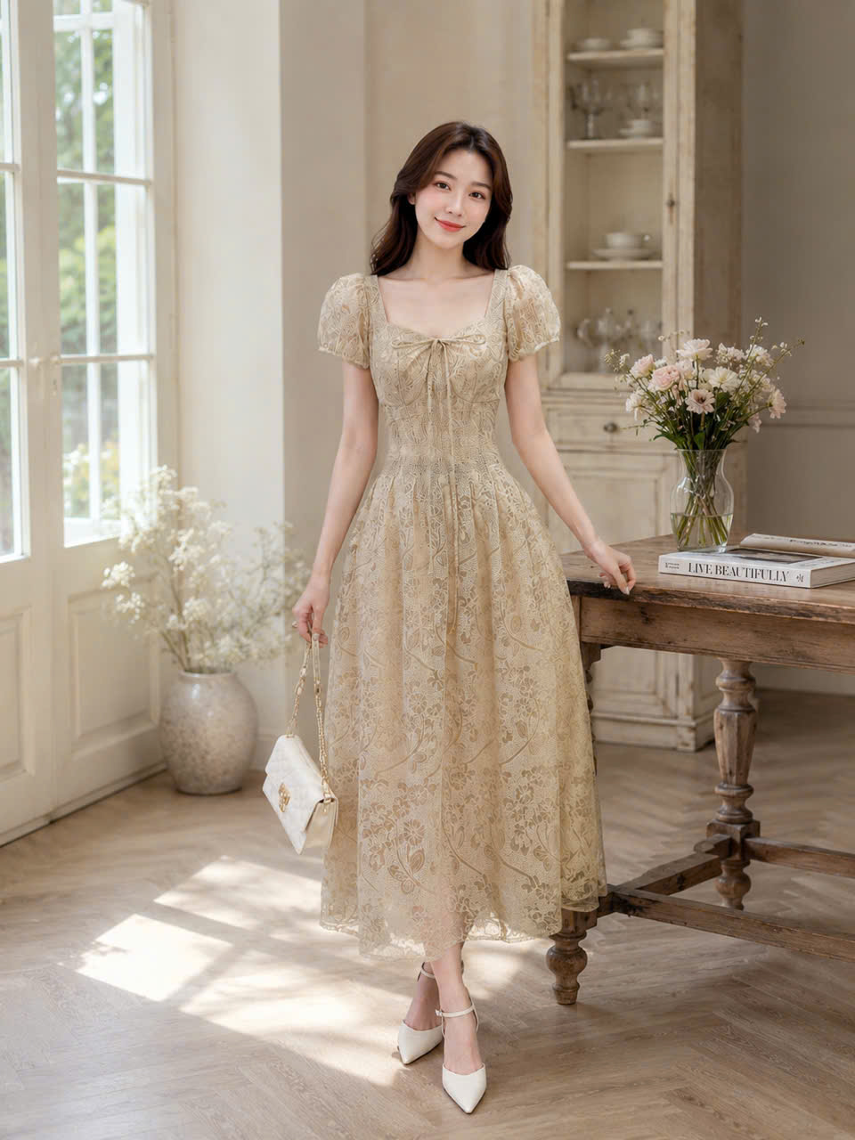 D243 - Đầm ren cổ vuông_thumbnail_1
