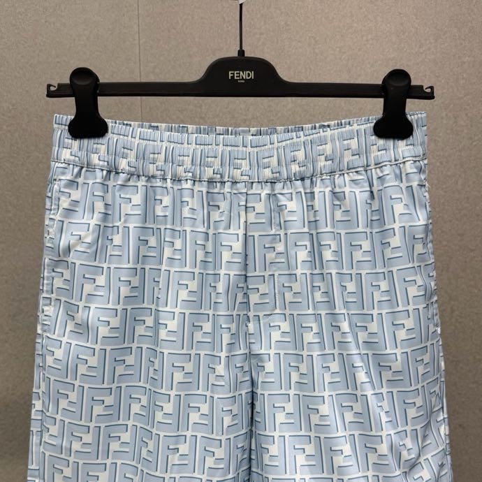 Short Fendi 