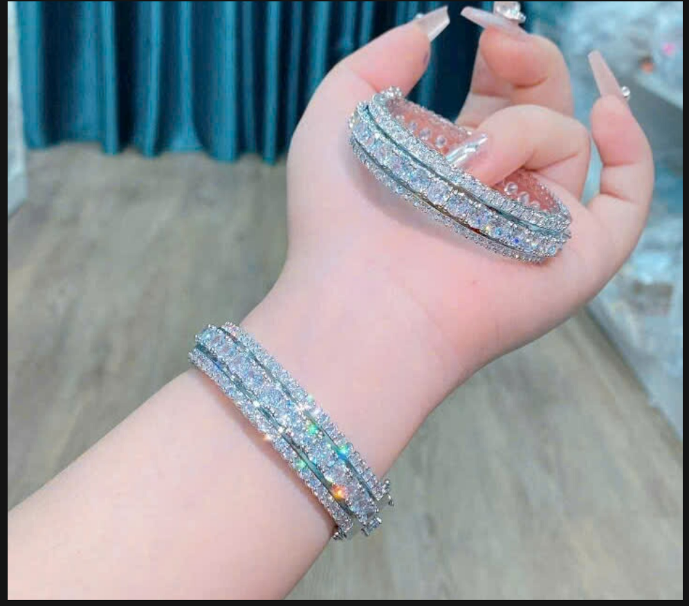 Vòng Mo Đá Trắng Full Hột_thumbnail_0