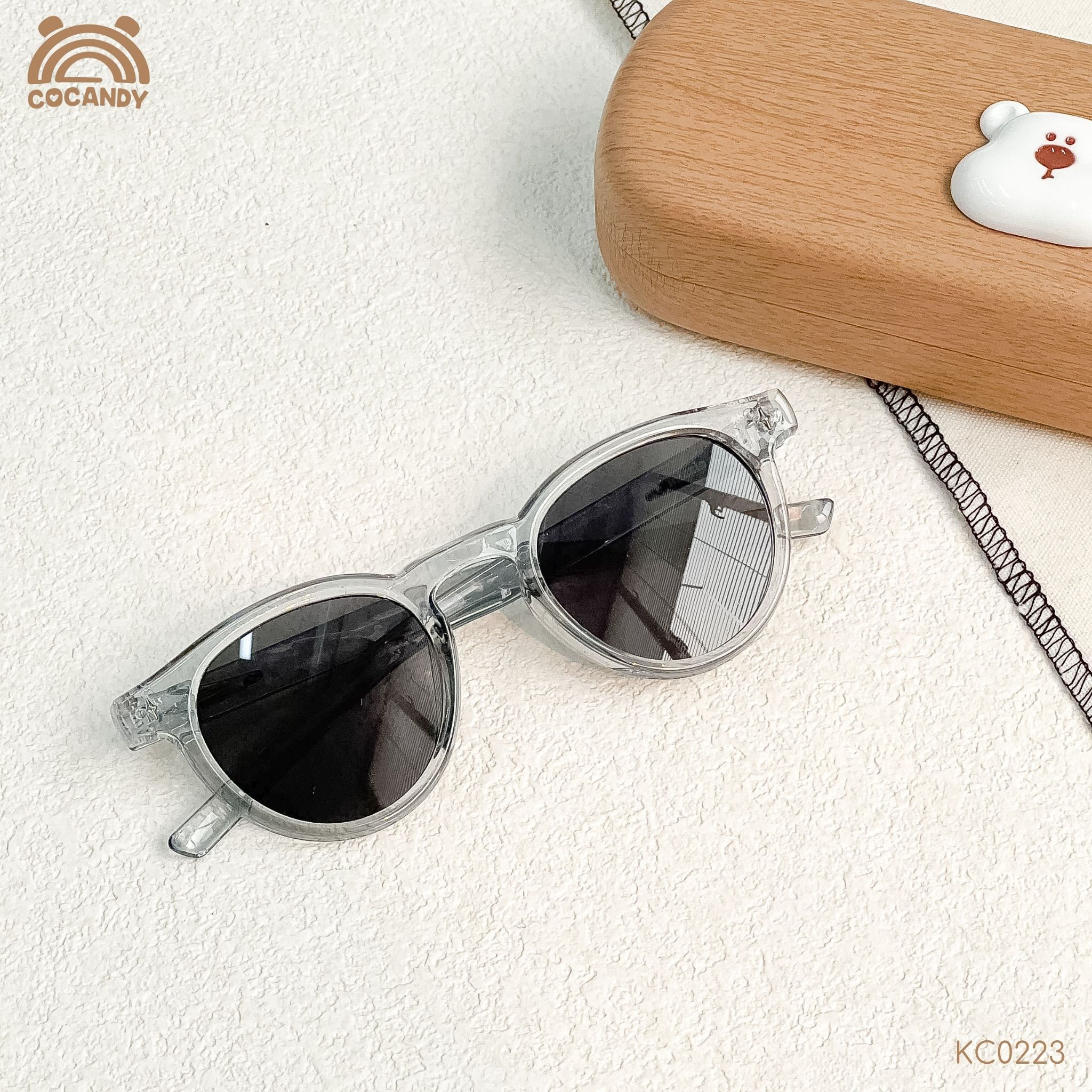 Kính nhập GHI mắt ĐEN hộp gấu MIZZIA