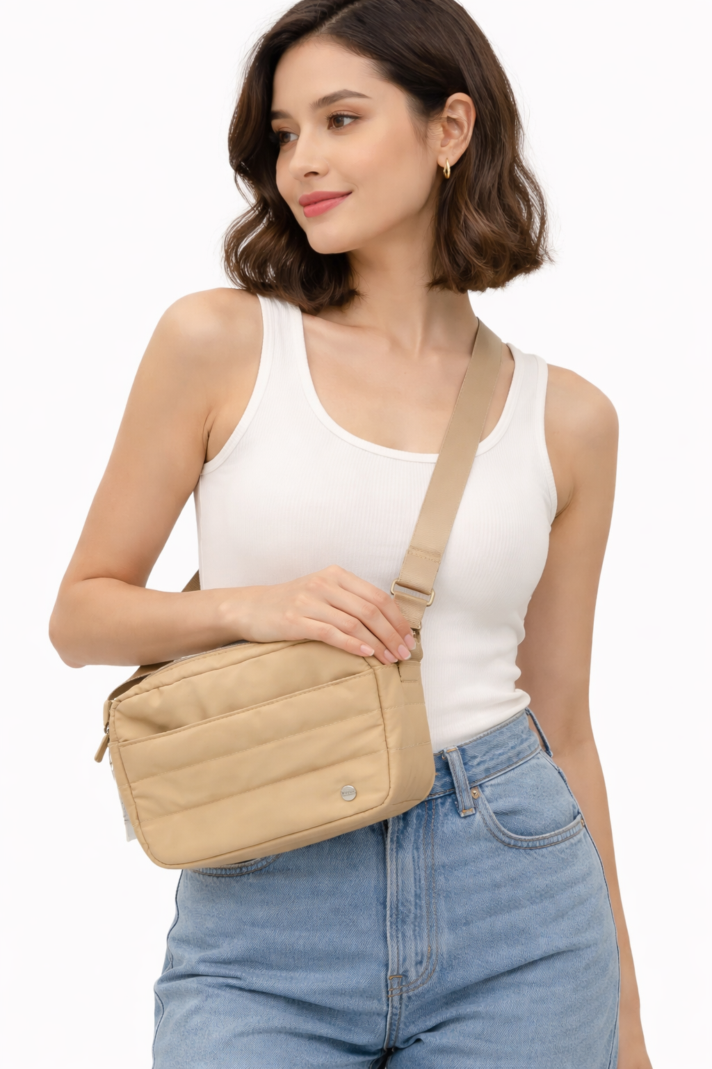 TÚI ĐEO CHÉO MINI MÀU BE – NHẸ NHÀNG, DỄ PHỐI, ĐA NĂNG