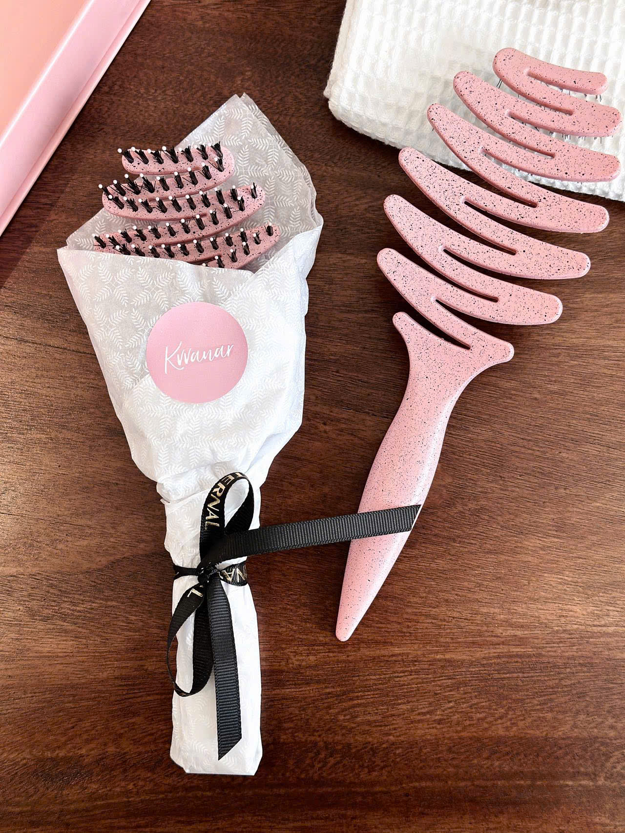 LƯỢC CHỐNG RỐI & MASSAGE PINEBOLE_thumbnail_6