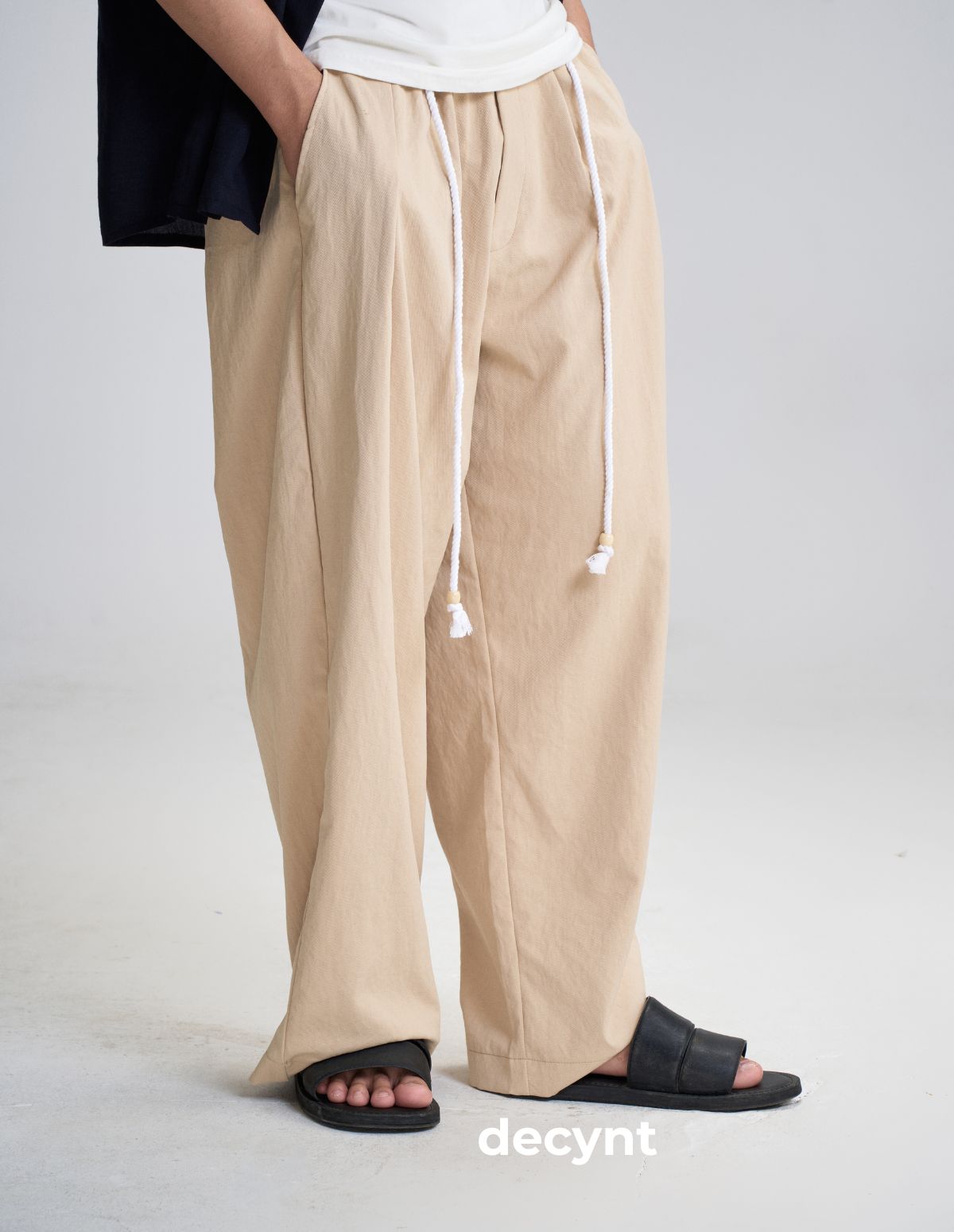 decynt Pants 02 - Quần dài cạp chun dáng suông chất kiệu kaki mềm rủ_thumbnail_3