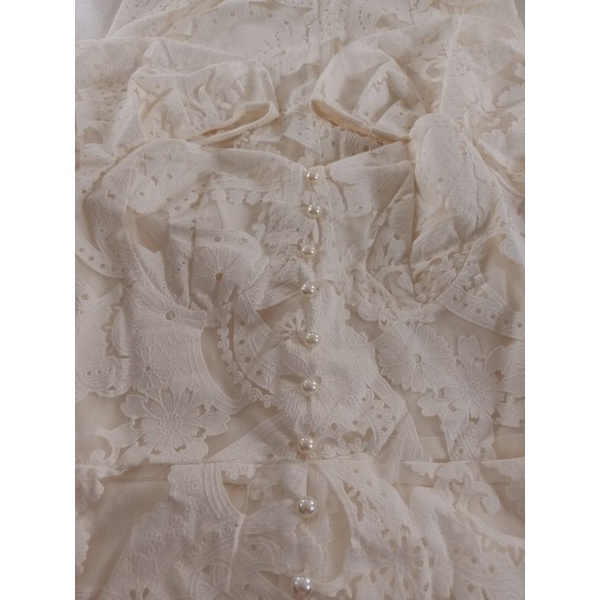 01-CA - White Lace Bodycon Dress
