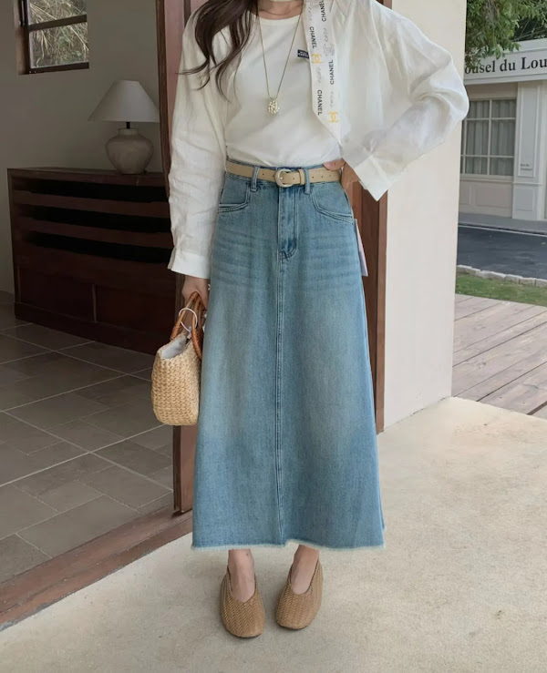 Lucas - Chân váy Jeans xòe dáng dài mài nhẹ