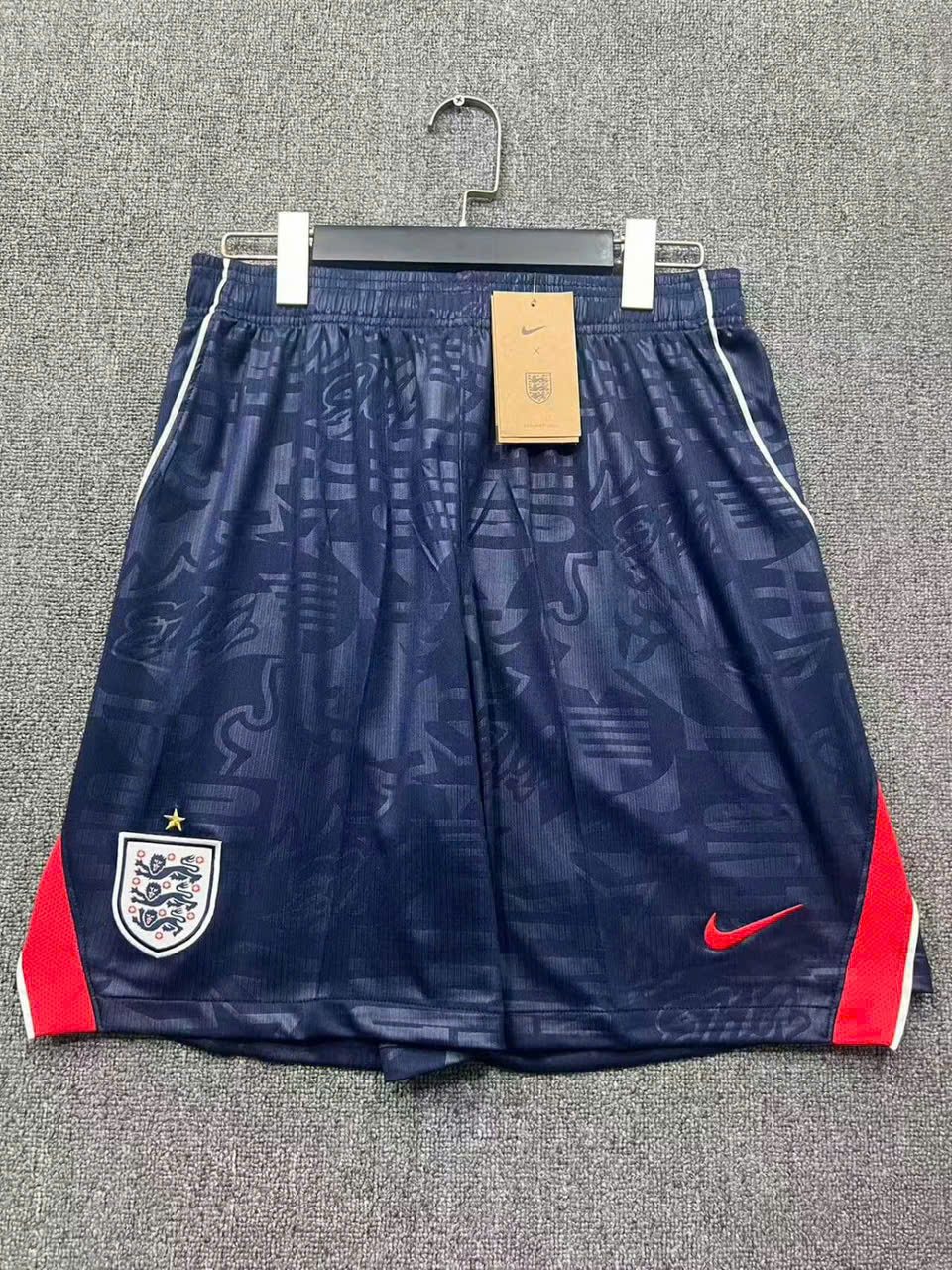 Quần tuyển Anh sân khách xanh WC26