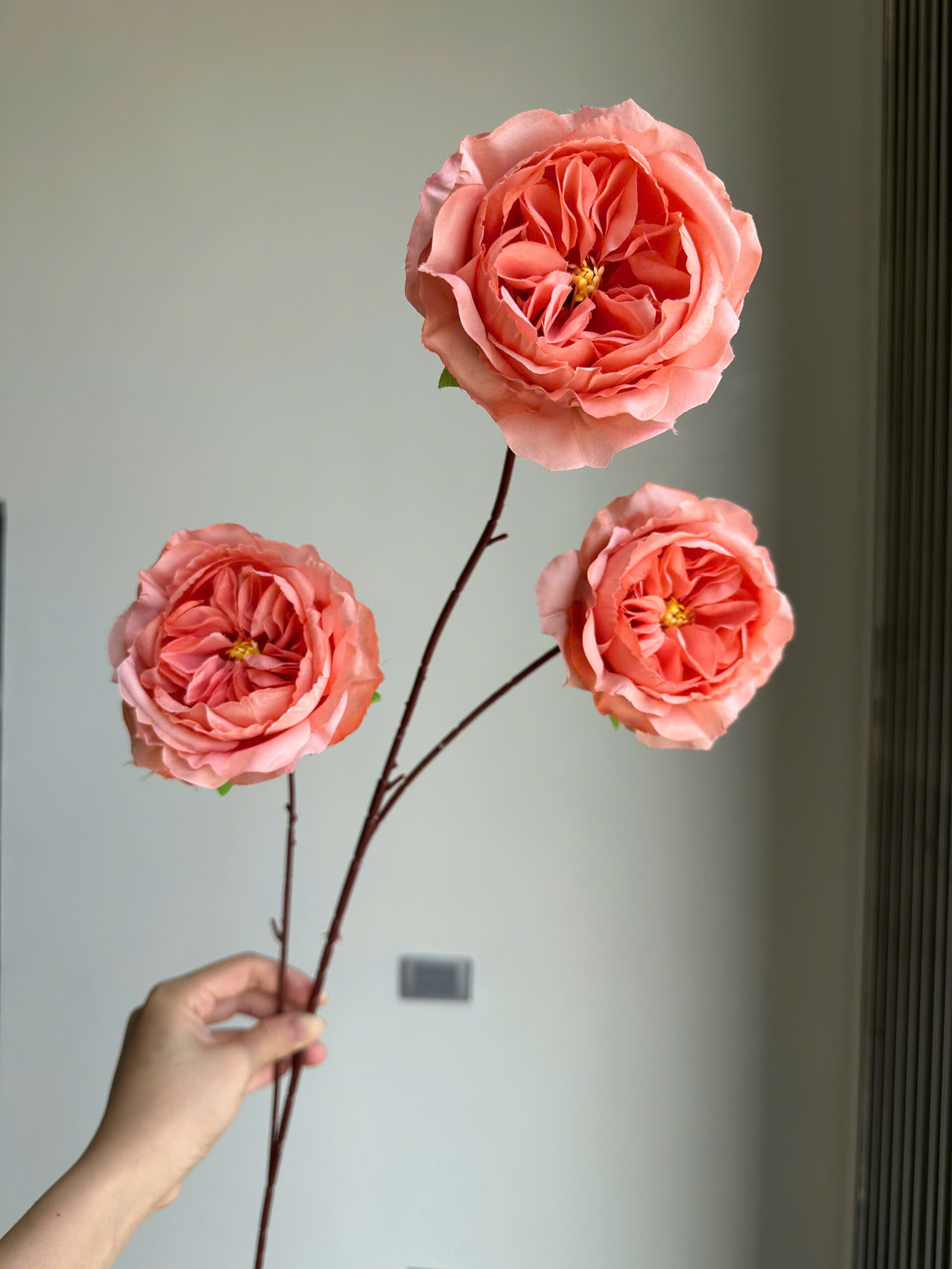 Trà Xoáy 3 Bông Hoa Lụa Trang Trí Bàn Nhỏ Xinh, Gọn Gàng Sang Trọng Không Cần Chăm Sóc_thumbnail_3