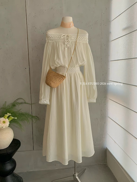 Lucas - Set áo trễ vai viền ren ngực buộc dây + chân váy xòe voan cạp phối ren dáng dài