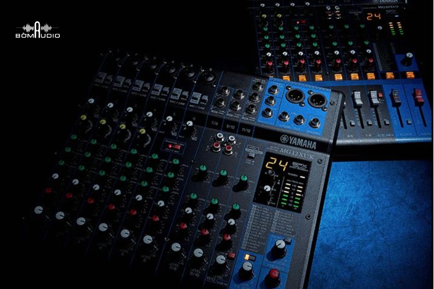 Bàn Mixer YAMAHA MG12XU