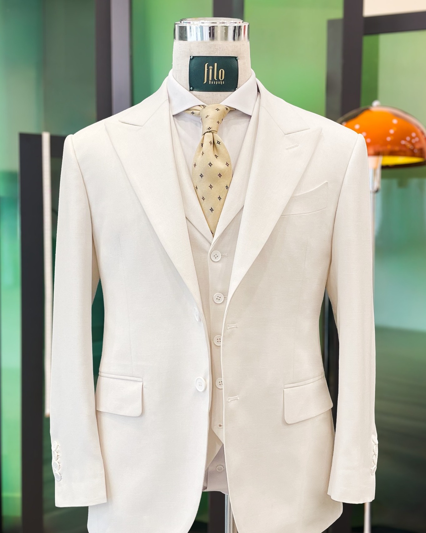 White 3-Piece Wool/Silk/Linen Suit