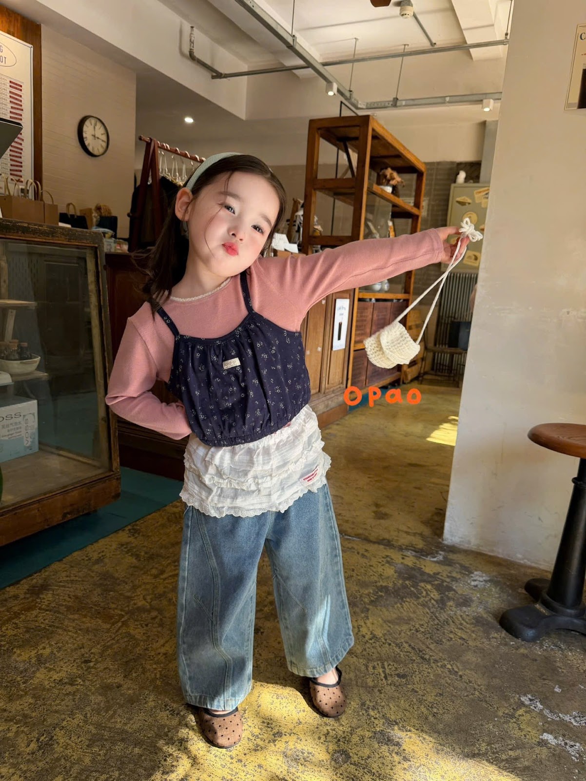 OP106 - Áo dài tay phối yếm hoa nhí bèo ren màu hồng xanh than hãng Opao 6118 (Sz90-130)_thumbnail_0