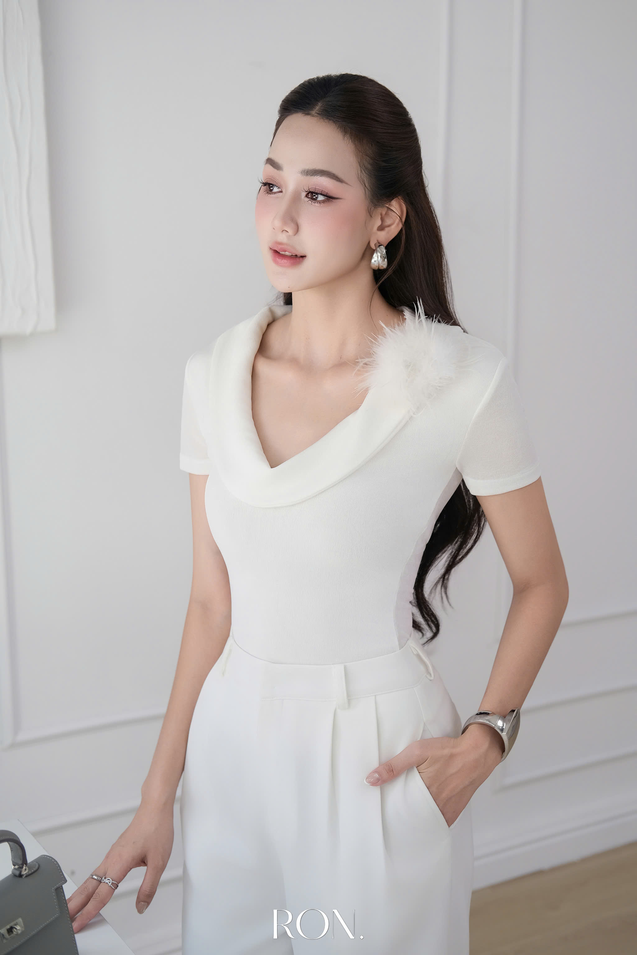 Áo cổ đổ