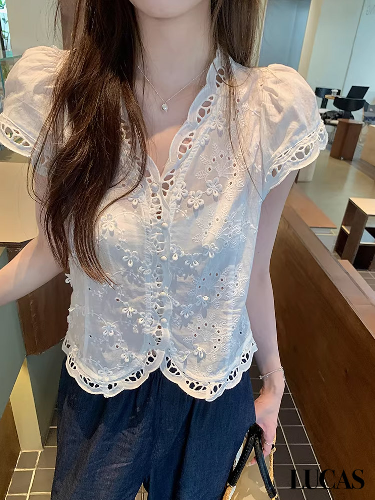 Áo sơ mi thô thêu phối viền ren lỗ cộc tay thêu hoa_thumbnail_3