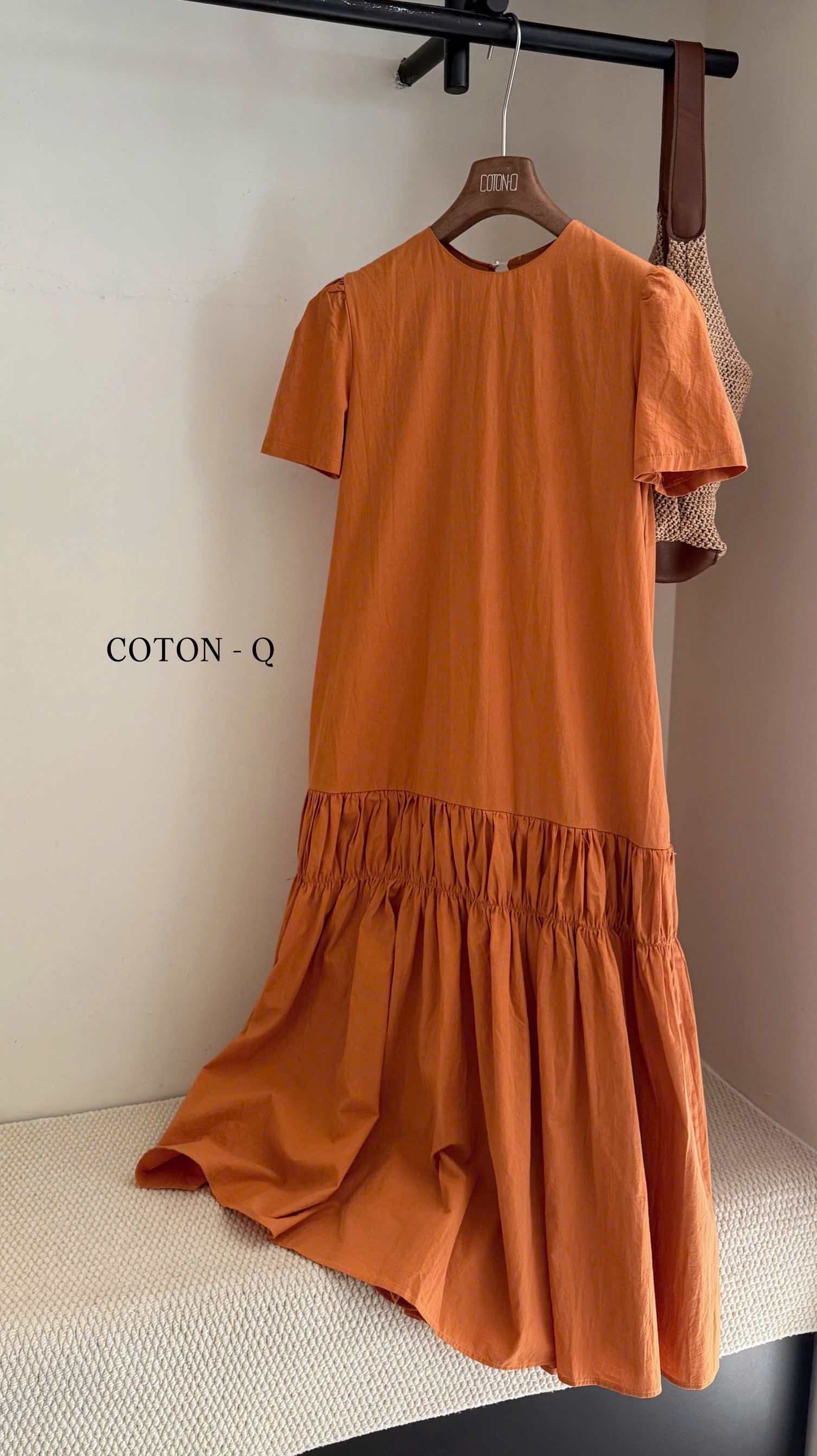 Đầm dài ( VÀNG )_thumbnail_12