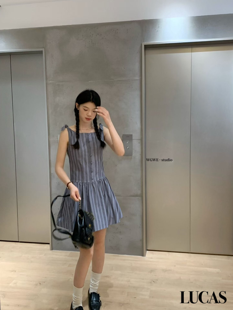 Váy thô dọc cúc bọc buộc nơ vai chân xòe hạ eo_thumbnail_1