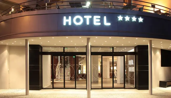 khach-san-xuat-hien-tu-khi-nao