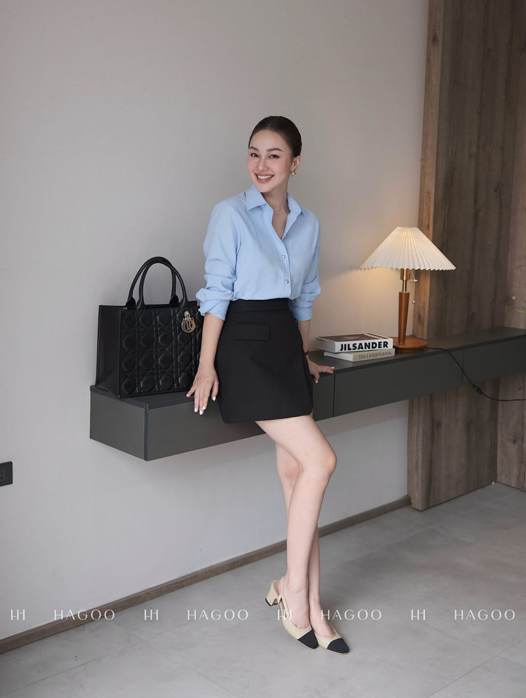 Chân váy ngắn vạt chéo