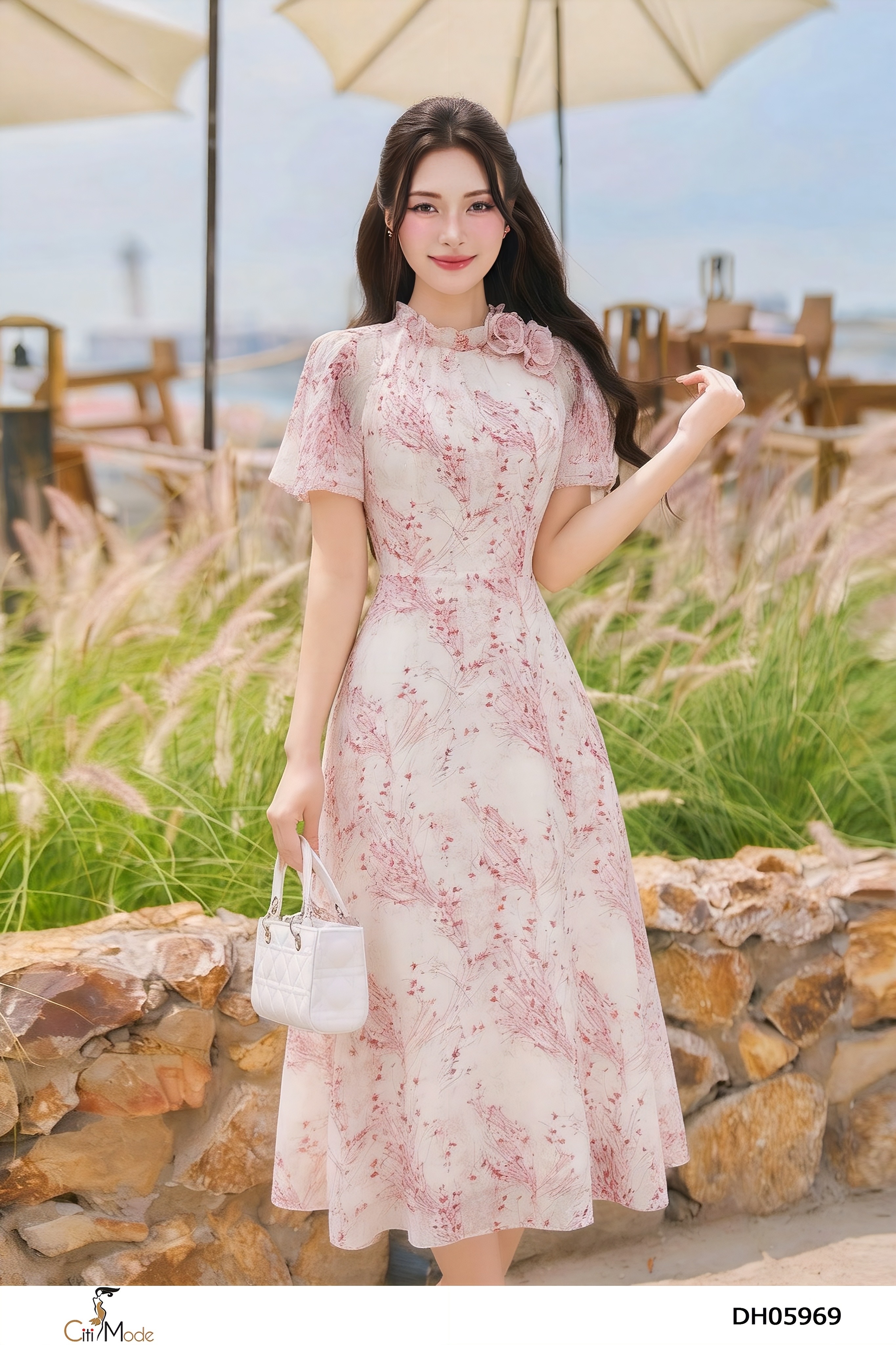 Đầm xòe hồng cổ nhún bèo đính hoa