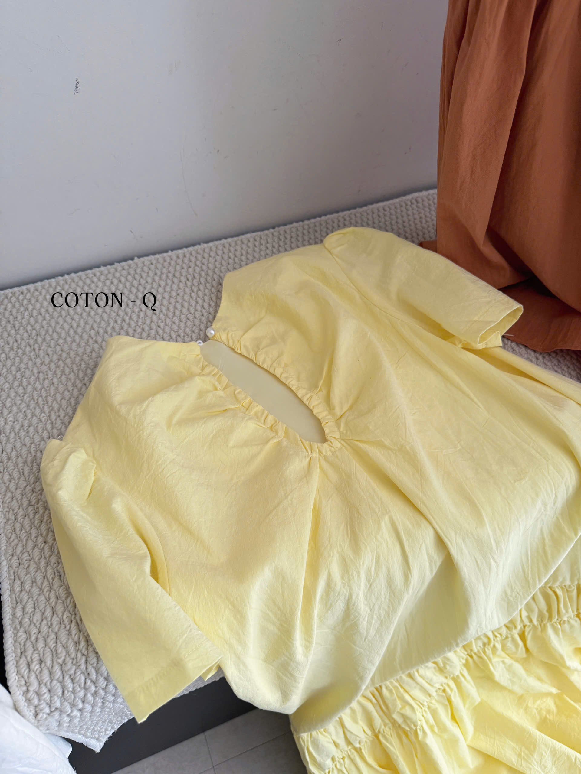 Đầm dài ( VÀNG )_thumbnail_18