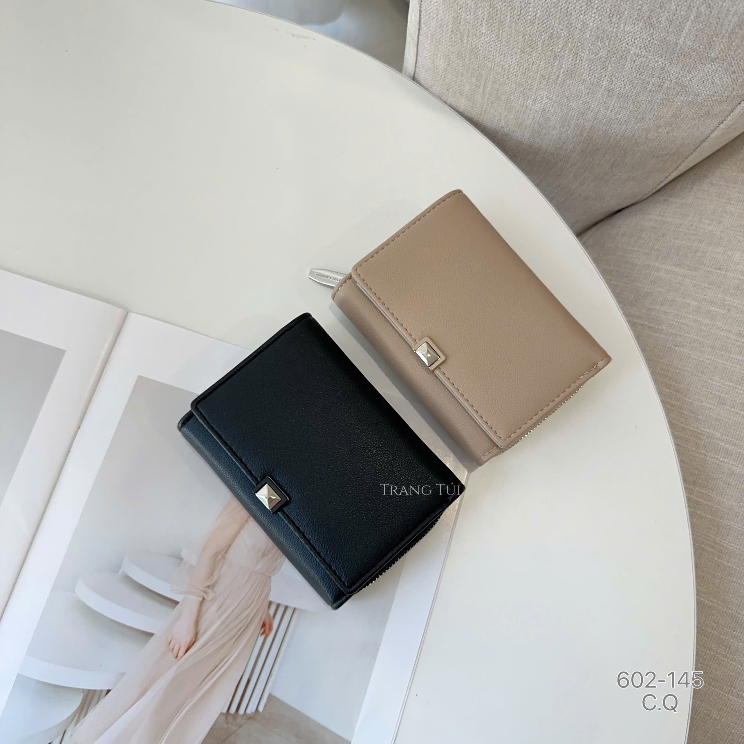 Ví ngắn cầm tay T6602-145