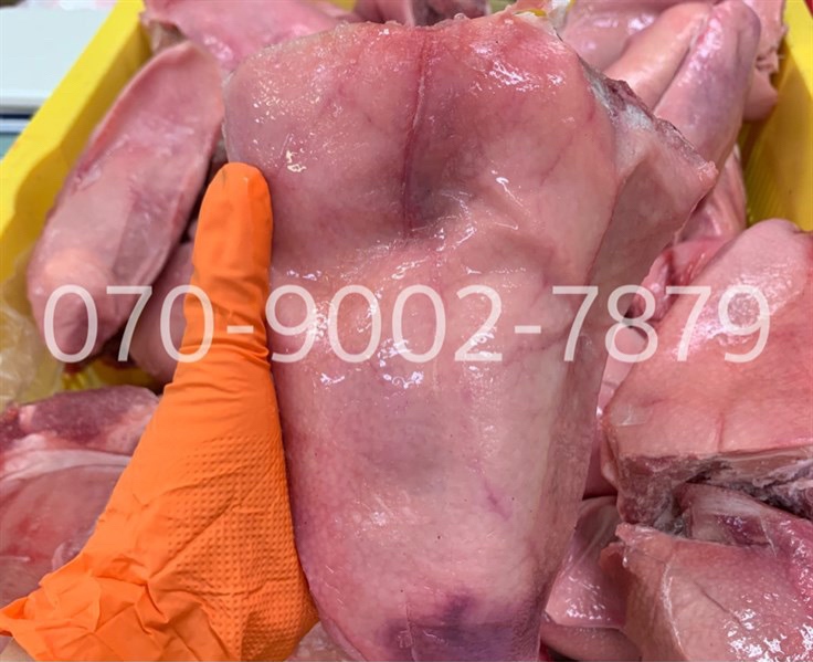 Bắp giò nguyên cái vừa ( cái )