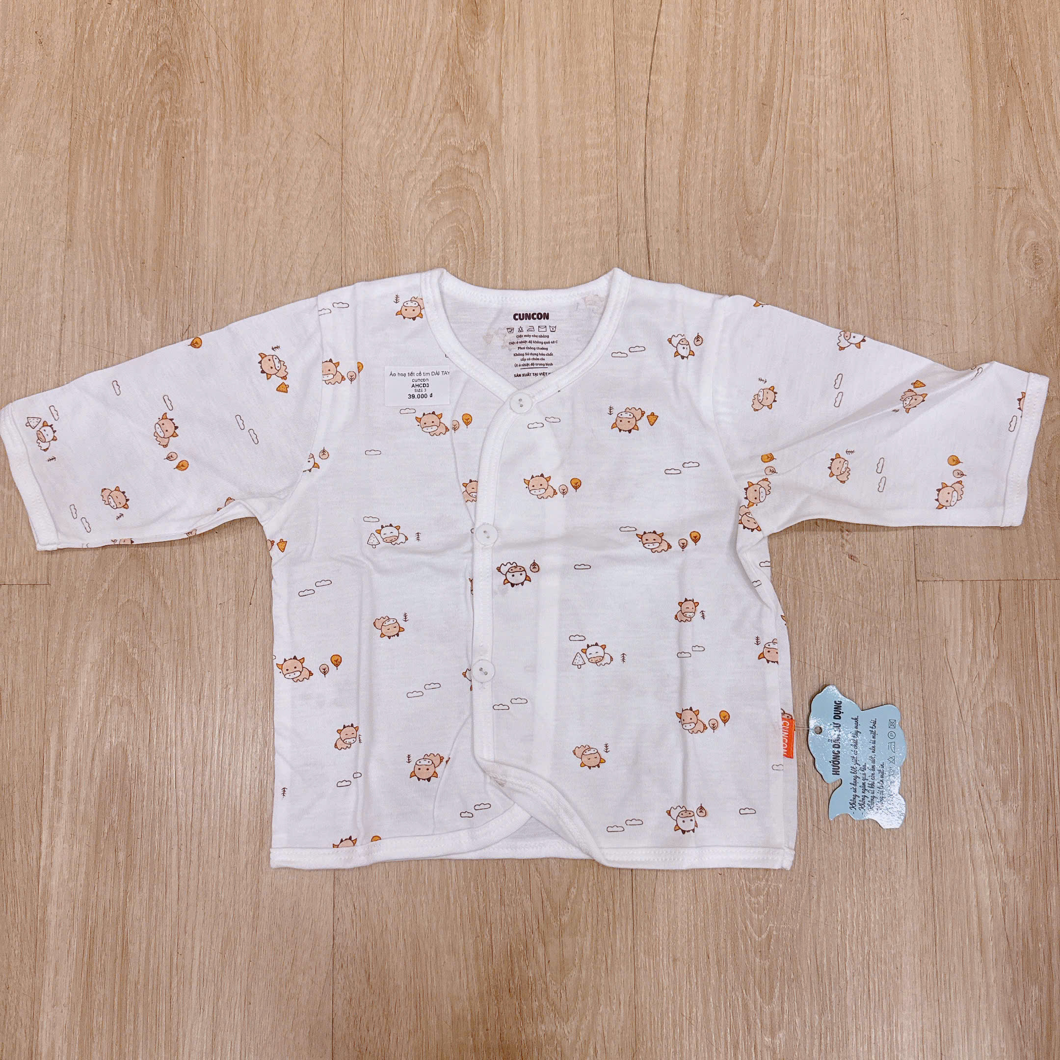 Áo hoạ tiết cổ tim DÀI TAY cuncon_thumbnail_3
