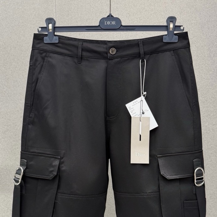 Short Dior_thumbnail_5