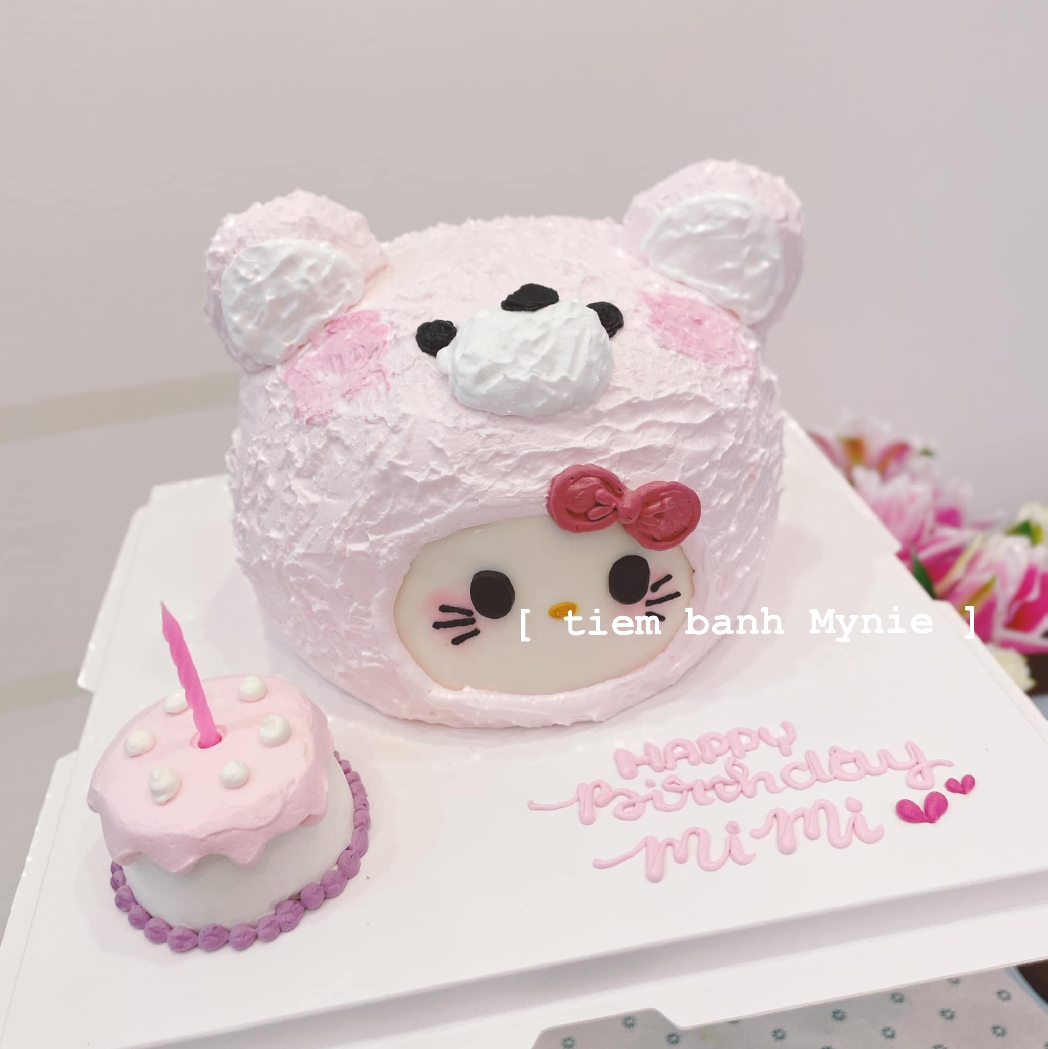 Bánh 3D Hello Kitty
