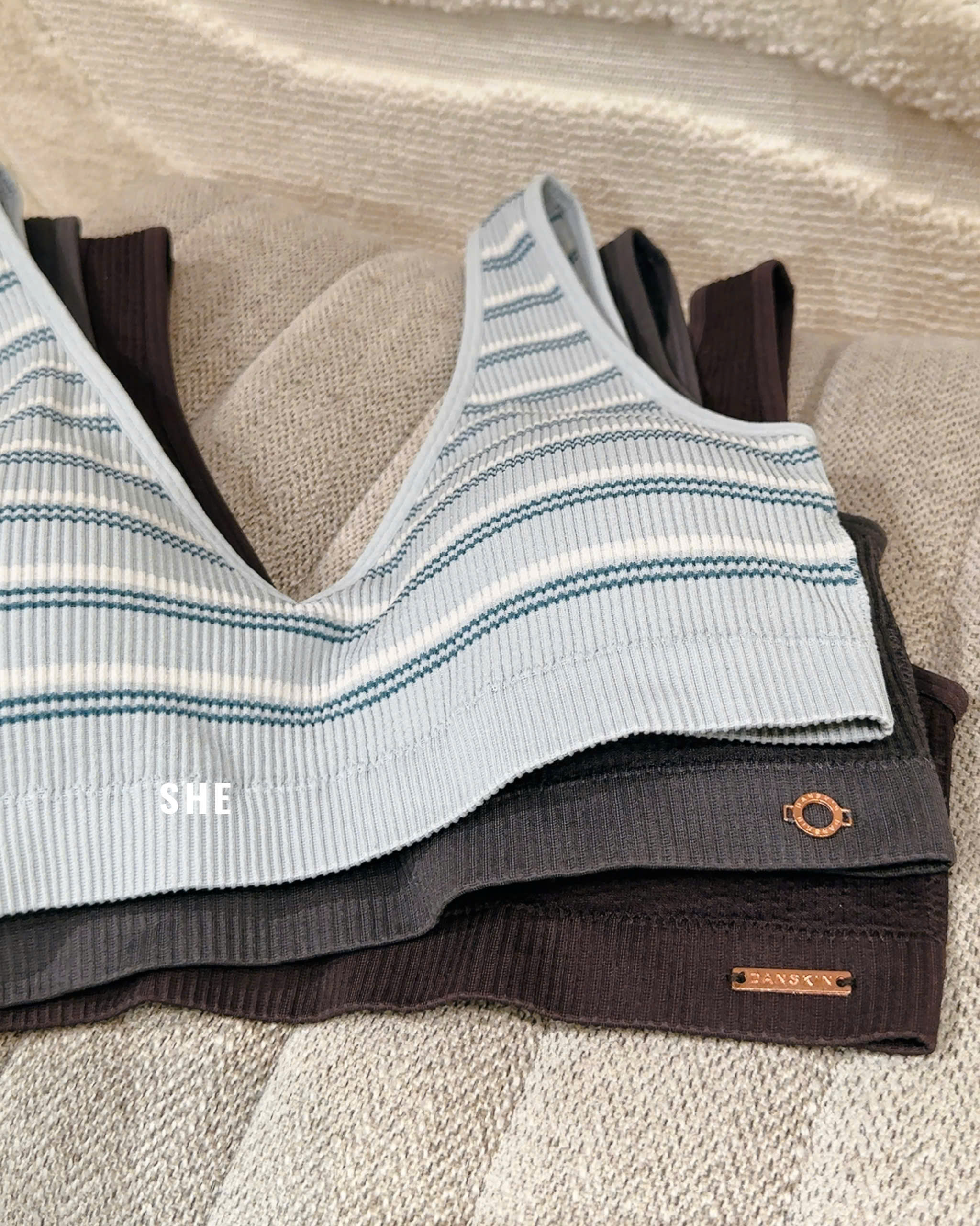 I172 SET 2 BRA DANSKIN_thumbnail_1